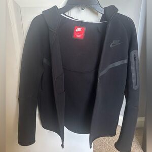 Kids nike tech jacket